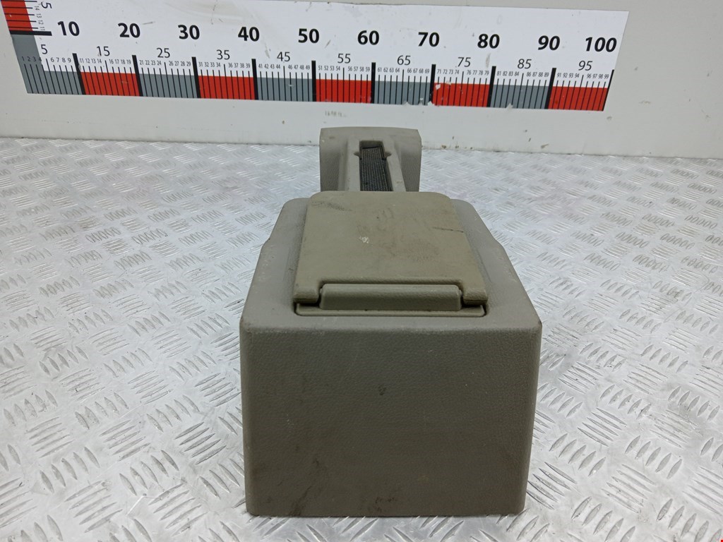 Консоль VOLVO XC90 2002-2014