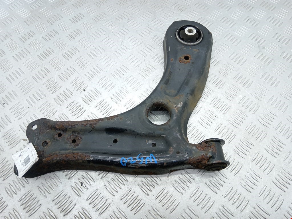 Рычаг передний правый SKODA Fabia MK2 5J 2007-2014