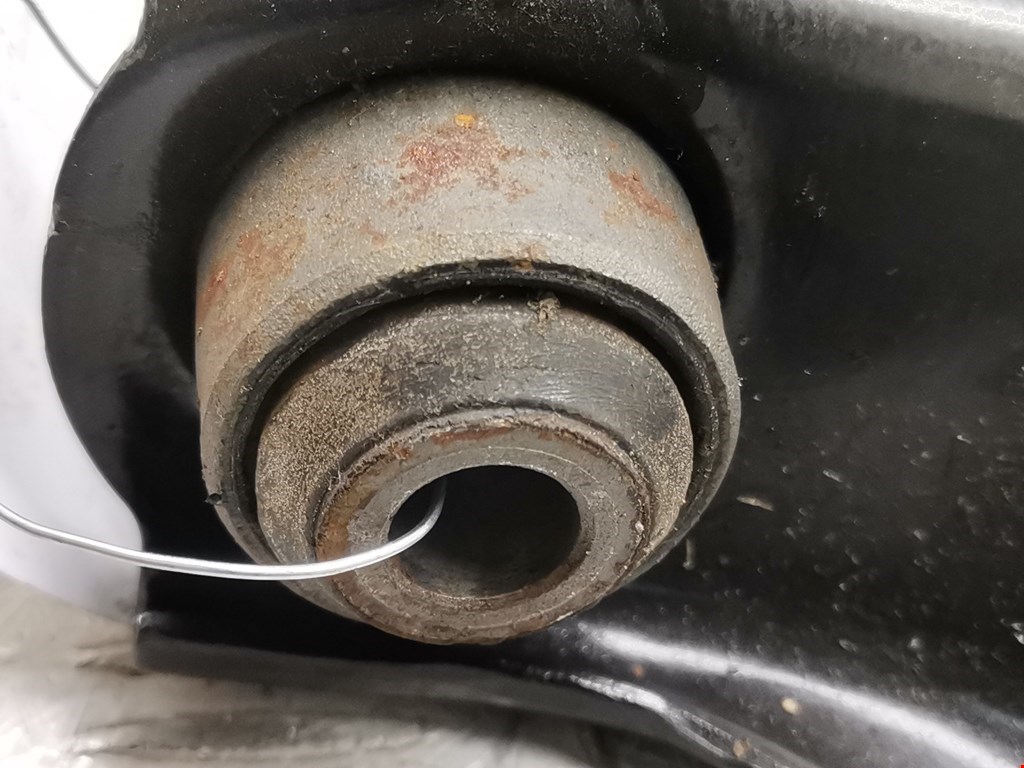 Рычаг передний левый DACIA Logan I 2006-2012