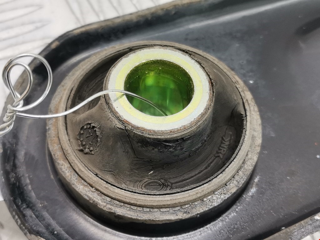 Рычаг передний левый CITROEN C4 Cactus 2014-н.в.