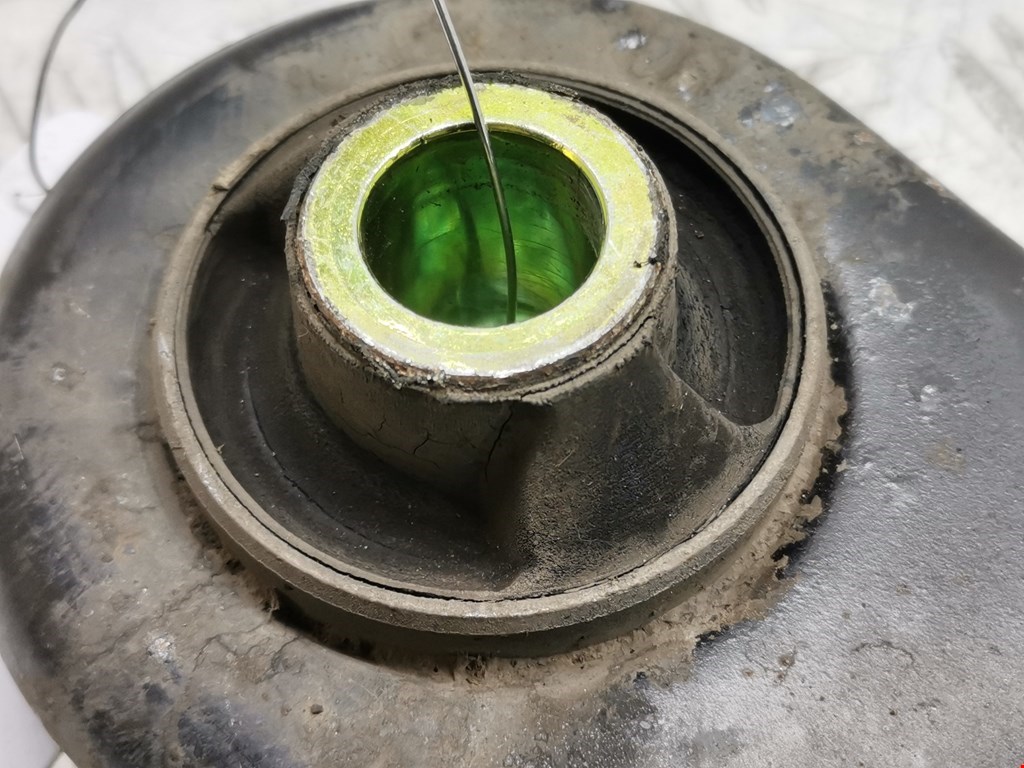 Рычаг передний левый CITROEN C4 Cactus 2014-н.в.