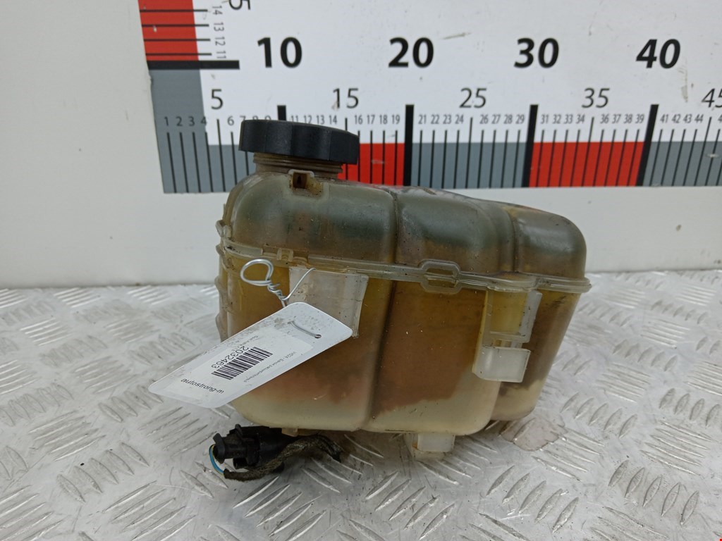 Бачок расширительный OPEL Astra J 2009-2017