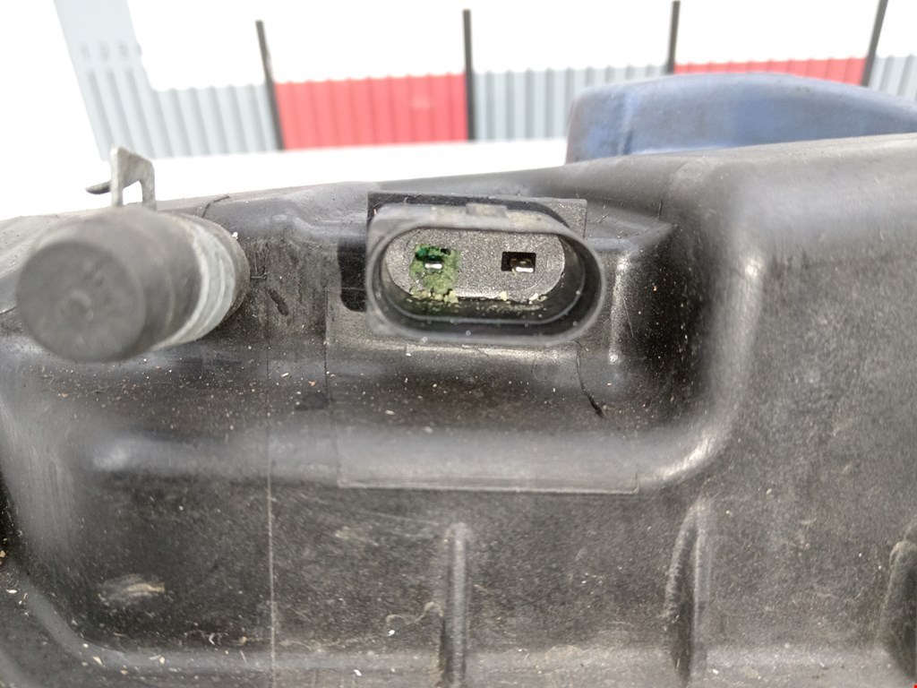 Бачок расширительный VOLKSWAGEN Touareg 2002-2010