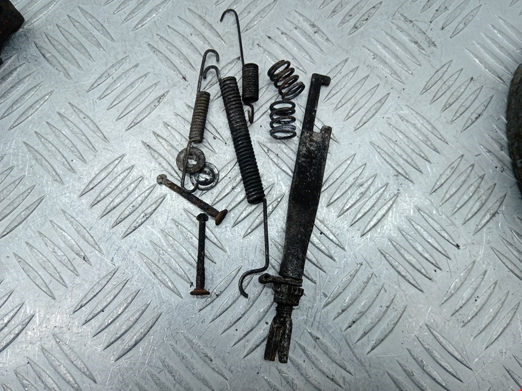 Механизм ручного тормоза (ручника) RENAULT Clio 1998-2008