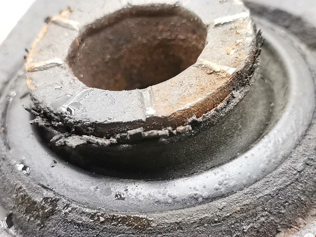 Рычаг передний левый NISSAN Primastar 2001-2014