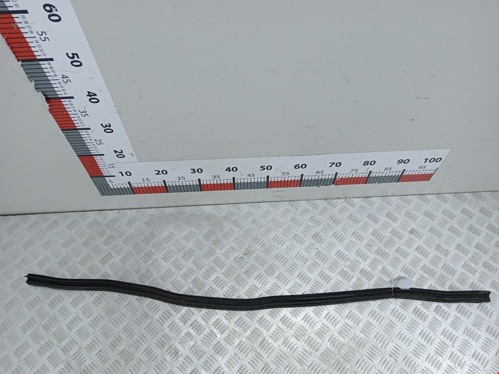 Уплотнитель (наружный) OPEL Astra G 1998-2005