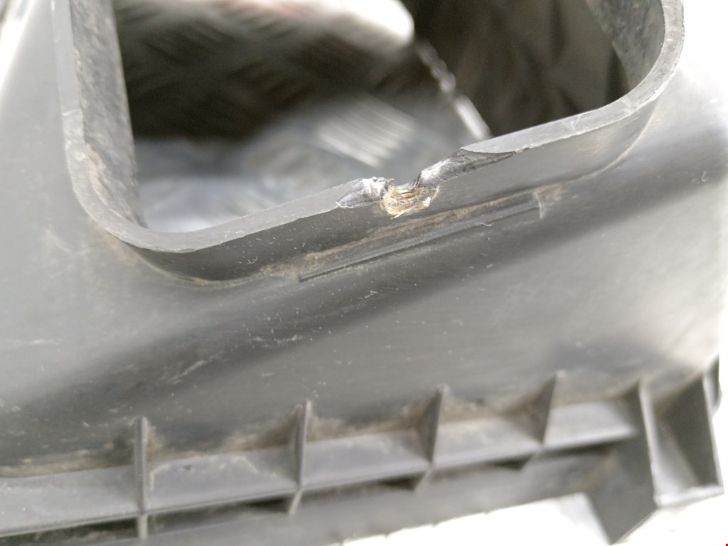 Корпус воздушного фильтра CITROEN C-Crosser 2007-2013