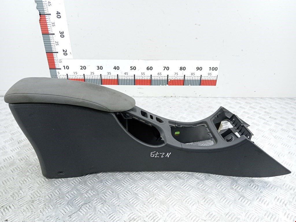 Подлокотник в салон RENAULT Laguna 2001-2007