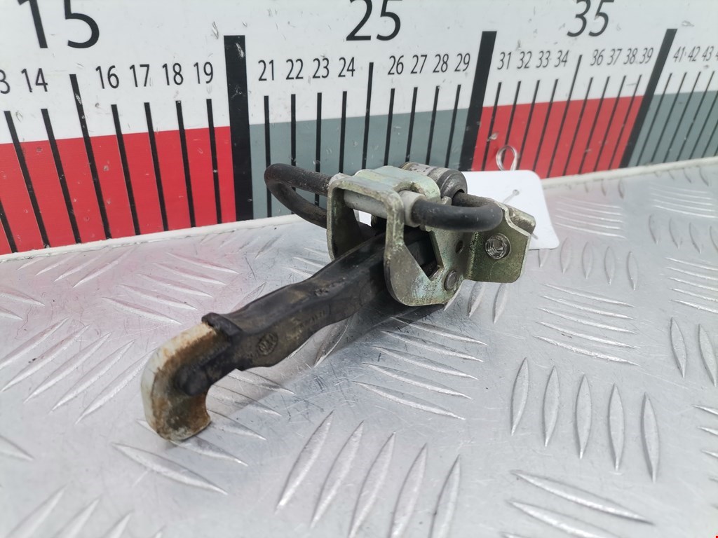 Ограничитель открывания двери FIAT Grande Punto 2005-2009