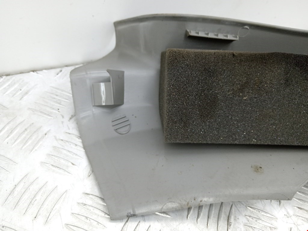 Накладка порога (внутренняя) AUDI A8 D3 2003-2010