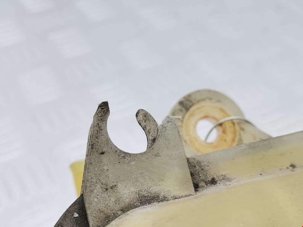 Бачок расширительный CITROEN C-Crosser 2007-2013