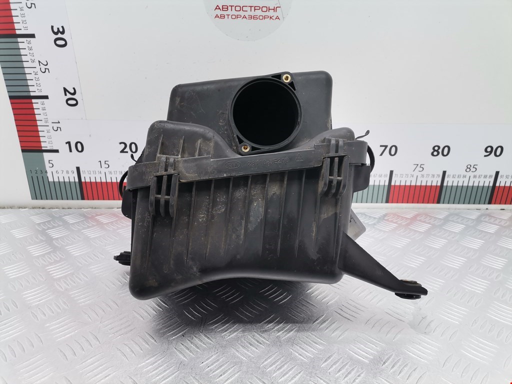 Корпус воздушного фильтра KIA Sorento 2002-2009