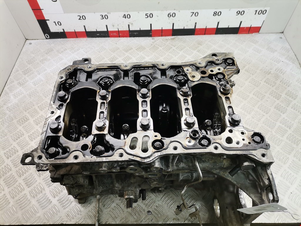 Блок цилиндров OPEL Astra J 2009-2017