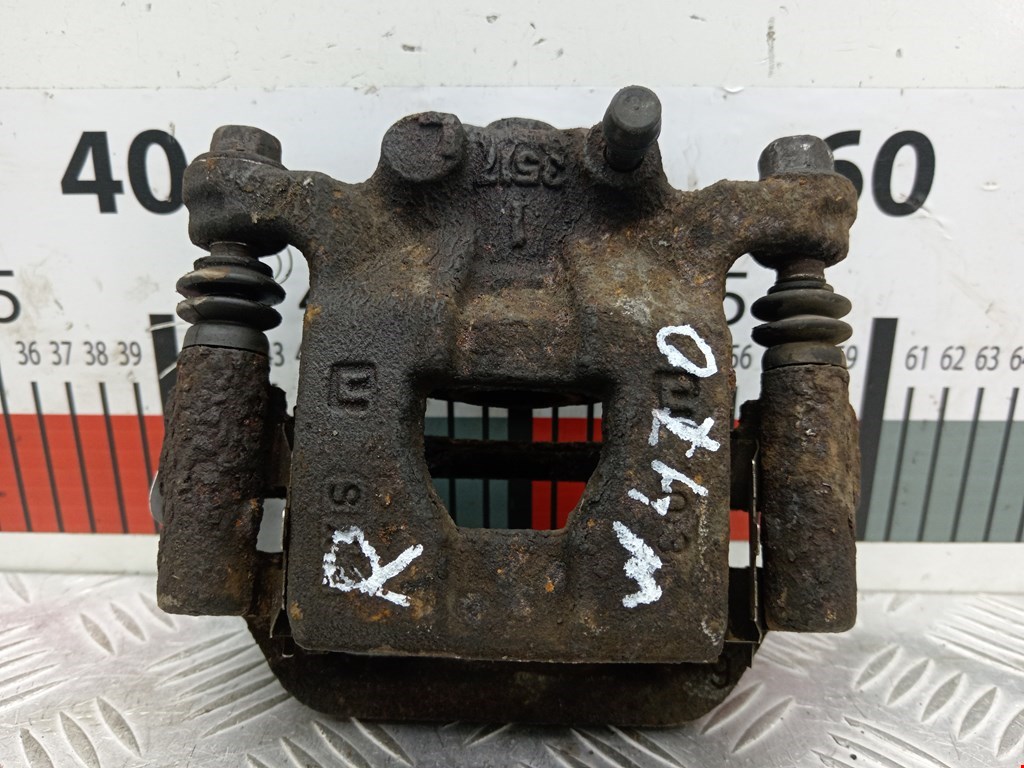 Суппорт задний правый NISSAN Qashqai J10 2006-2013