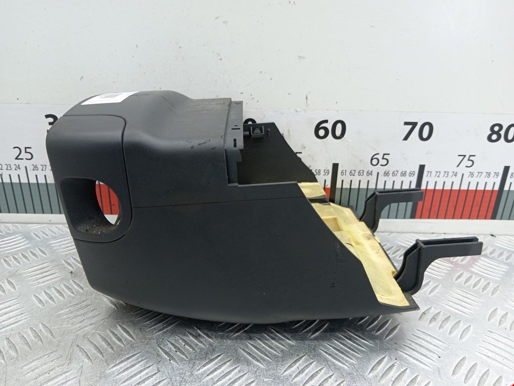 Кожух рулевой колонки VOLKSWAGEN Touareg 2002-2010