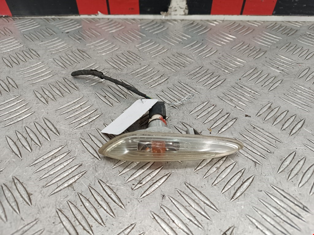 Повторитель на крыло BMW 3er E46 1998-2006