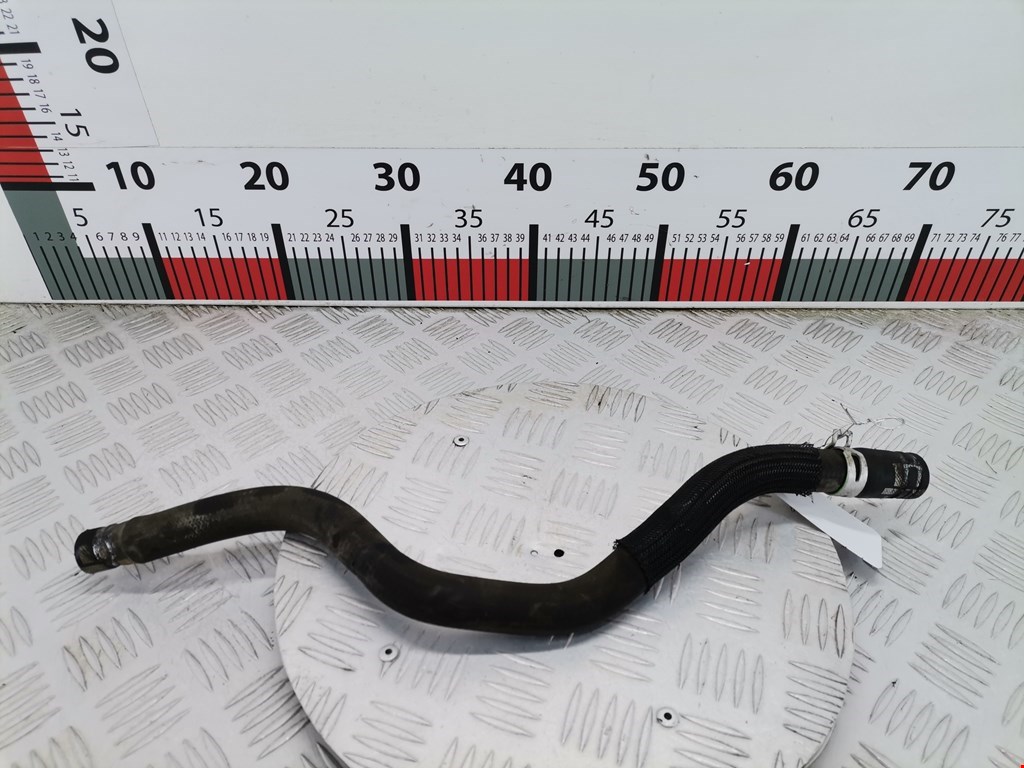 Патрубок системы охлаждения Peugeot 206 (1998-2006)