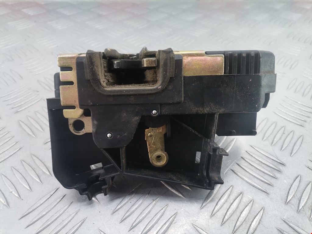 Замок двери передней левой OPEL Astra G 1998-2005