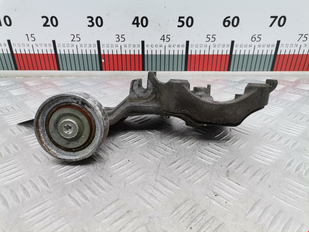 Кронштейн генератора MITSUBISHI Outlander GF0W 2012-н.в.