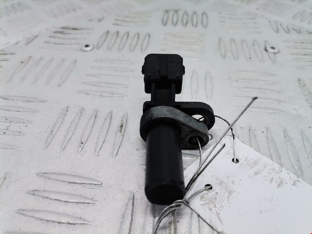 Датчик положения коленвала FORD Fiesta 1995-2001