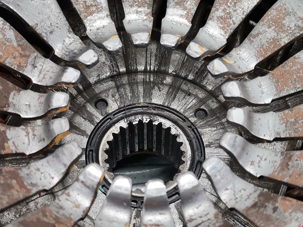 Маховик (демпфер сцепления) FORD Fiesta 1995-2001