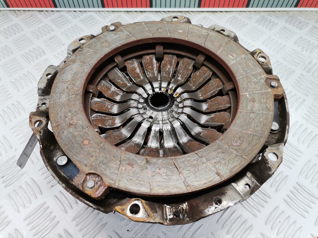 Маховик (демпфер сцепления) FORD Fiesta 1995-2001