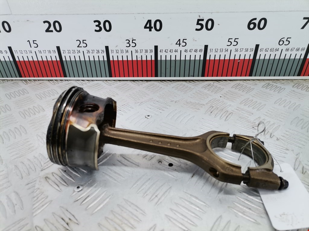 Поршень с шатуном BMW 1-Series (E81/E82/E87/E88) (2004-2014)