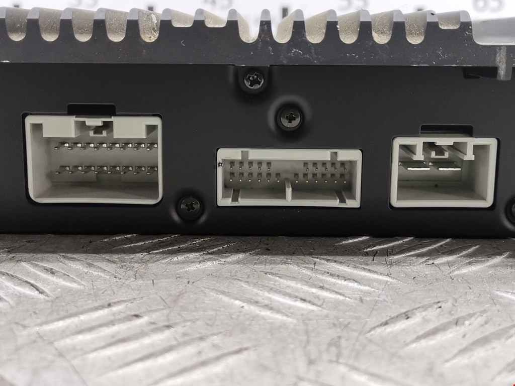 Усилитель акустической системы VOLVO XC90 2002-2014