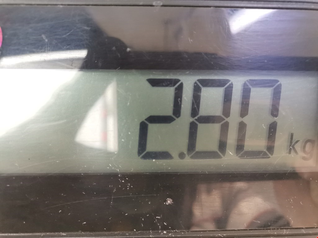 Стекло двери переднее левое MITSUBISHI Galant VIII 1996-2006