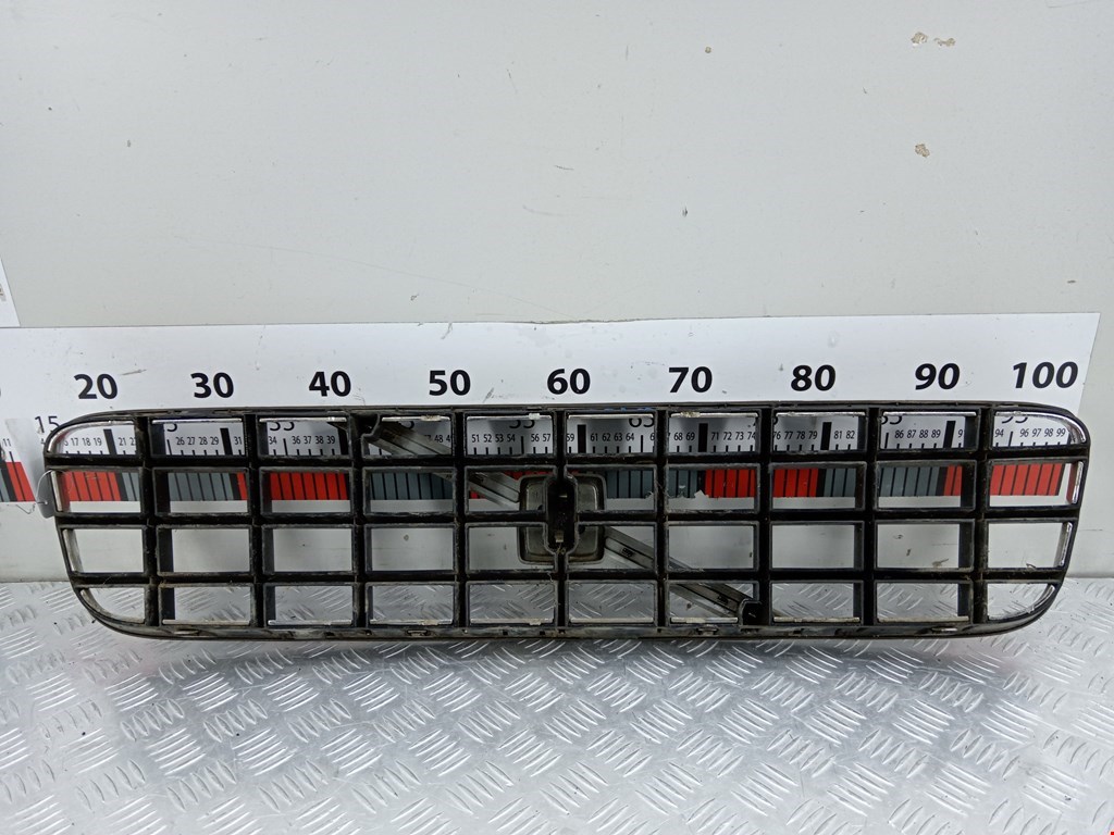 Решетка радиатора VOLVO XC90 2002-2014