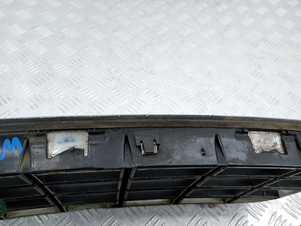 Решетка радиатора VOLVO XC90 2002-2014