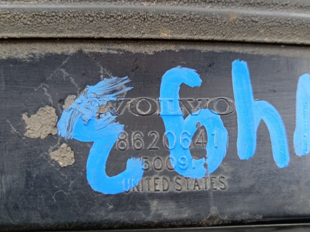 Решетка радиатора VOLVO XC90 2002-2014