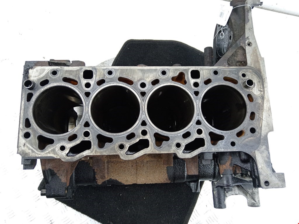 Блок цилиндров FORD Transit 2000-2006