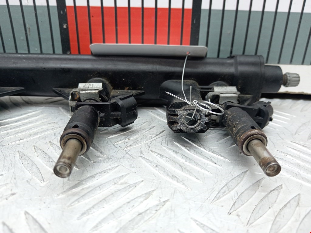 Форсунка дизельная электрическая PEUGEOT 207 2006-2015