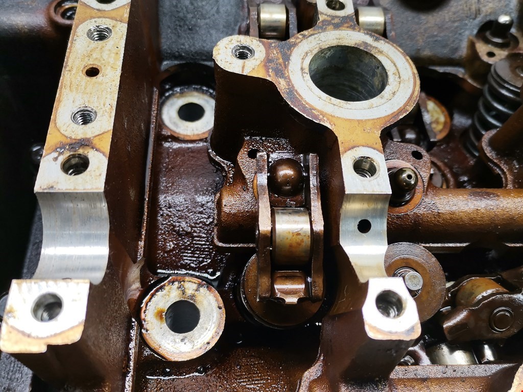 Головка блока (пустая) CHRYSLER 300 M 300M 1998-2004