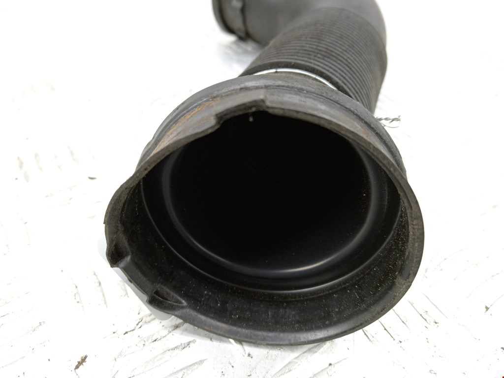 Патрубок воздушного фильтра OPEL Astra J 2009-2017