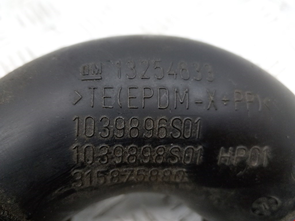 Патрубок воздушного фильтра OPEL Astra J 2009-2017