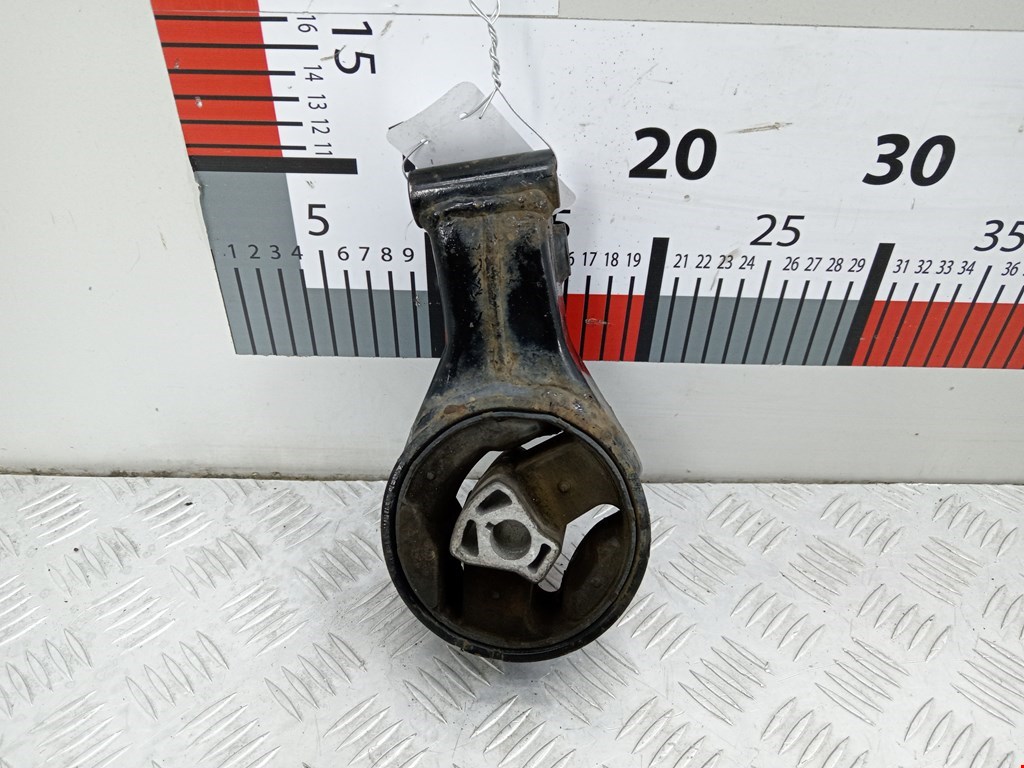 Подушка (опора) крепления двигателя Opel Astra J (2009-2018)