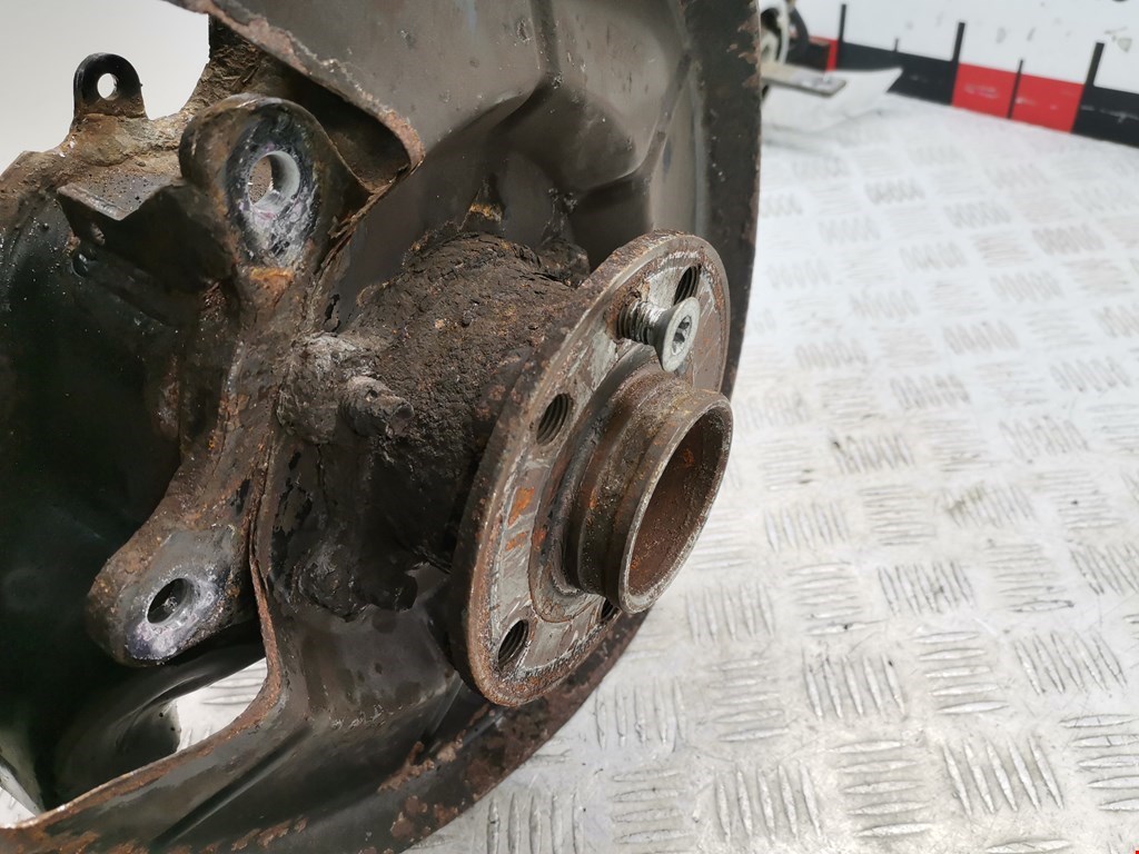 Ступица задняя правая VOLVO V60 2010-2018