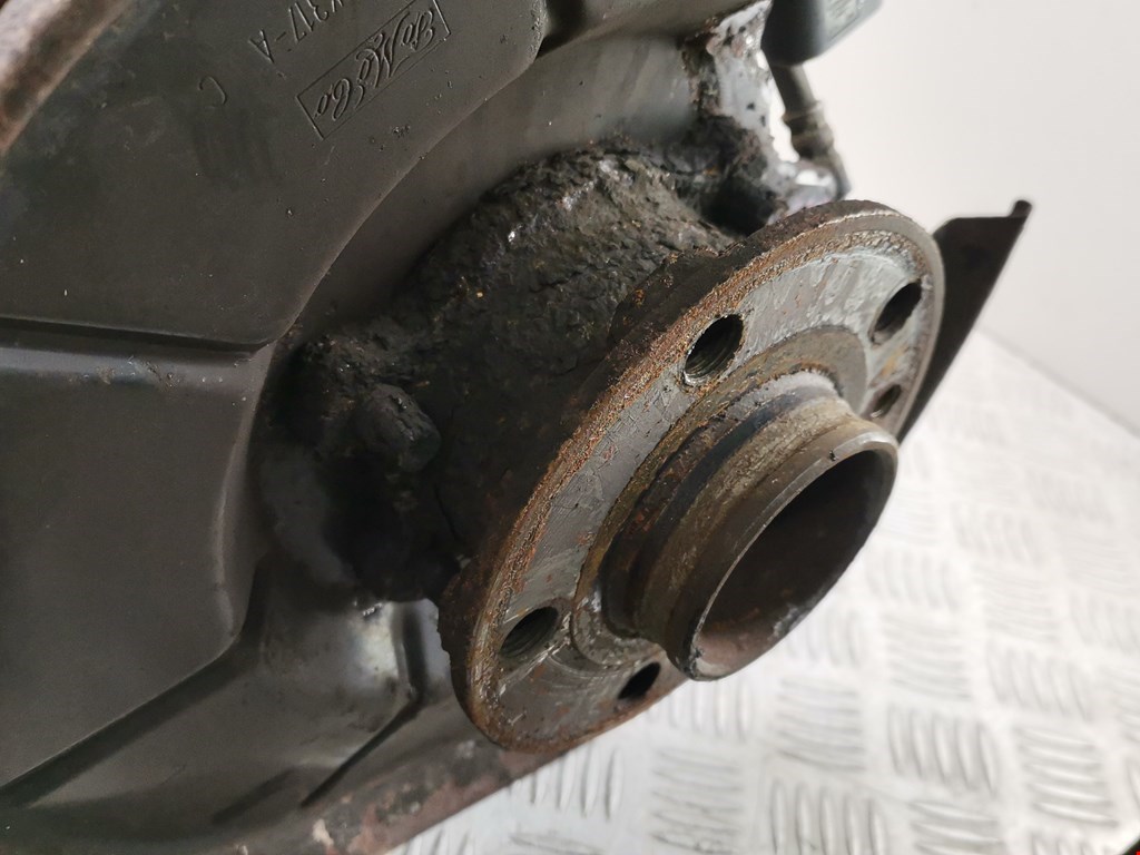 Ступица задняя левая VOLVO V60 2010-2018