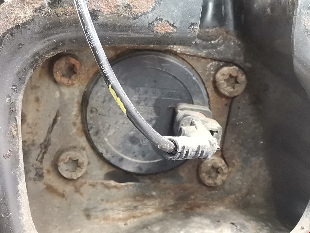 Ступица задняя левая VOLVO V60 2010-2018