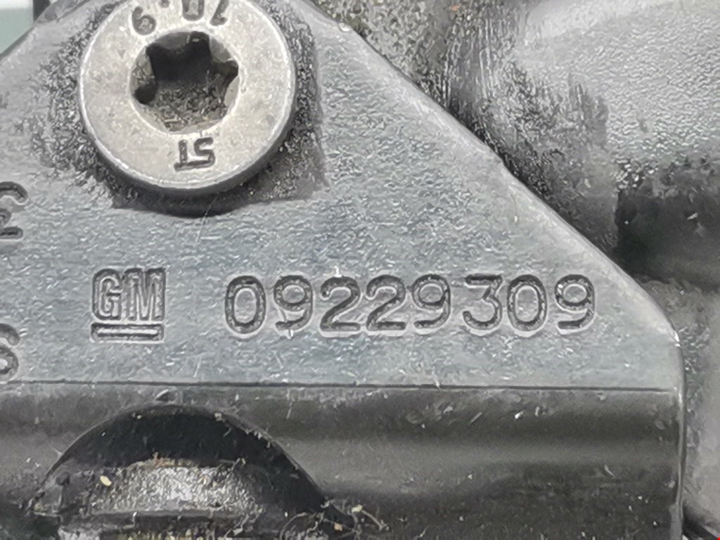 Ролик двери сдвижной (левый/правый средний верхний/нижний) OPEL Combo C 2001-2011