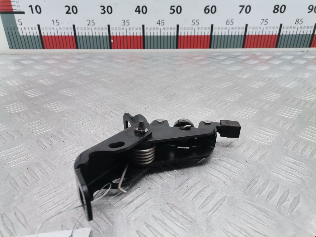 Ролик двери сдвижной (левый/правый средний верхний/нижний) OPEL Combo C 2001-2011