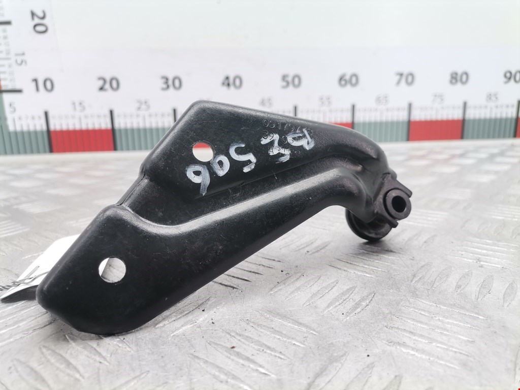 Ролик двери сдвижной (левый/правый средний верхний/нижний) OPEL Combo C 2001-2011