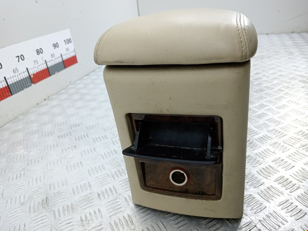 Подлокотник в салон PEUGEOT 607 2000-2010