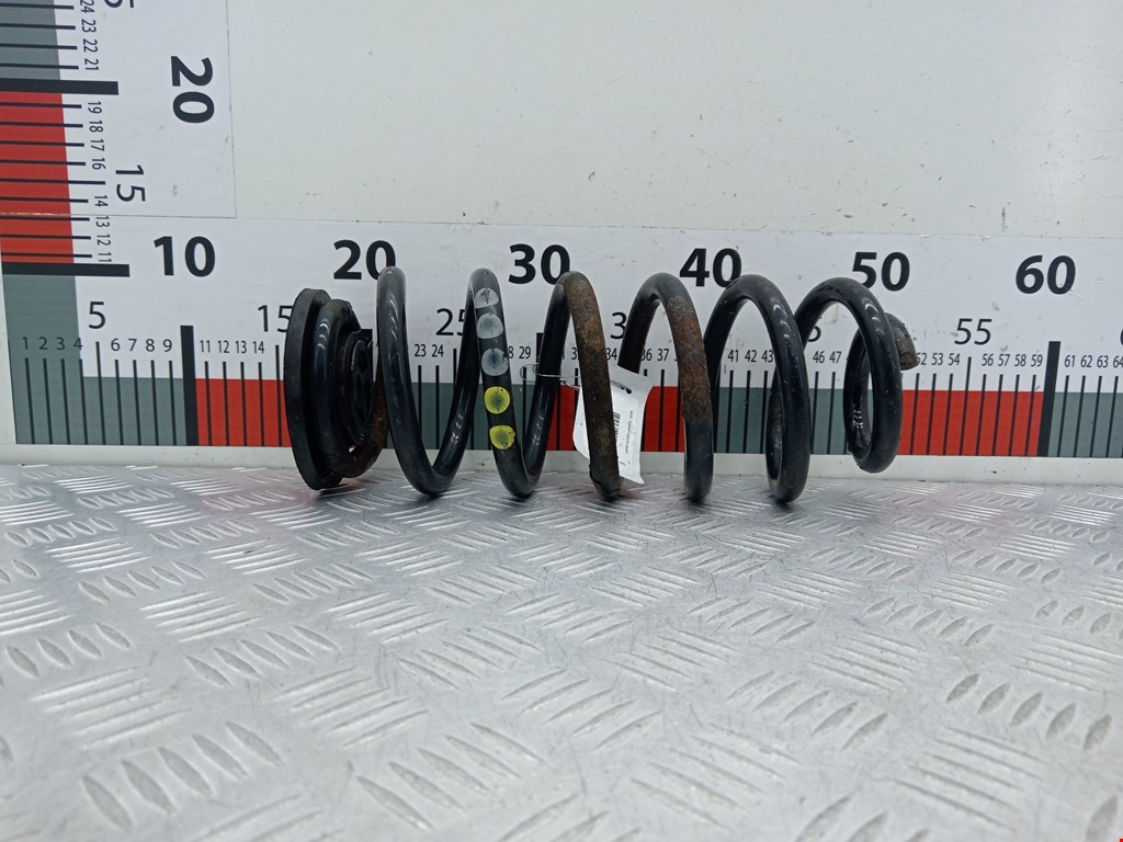 Пружина задняя левая/правая AUDI A3 8P 2003-2013