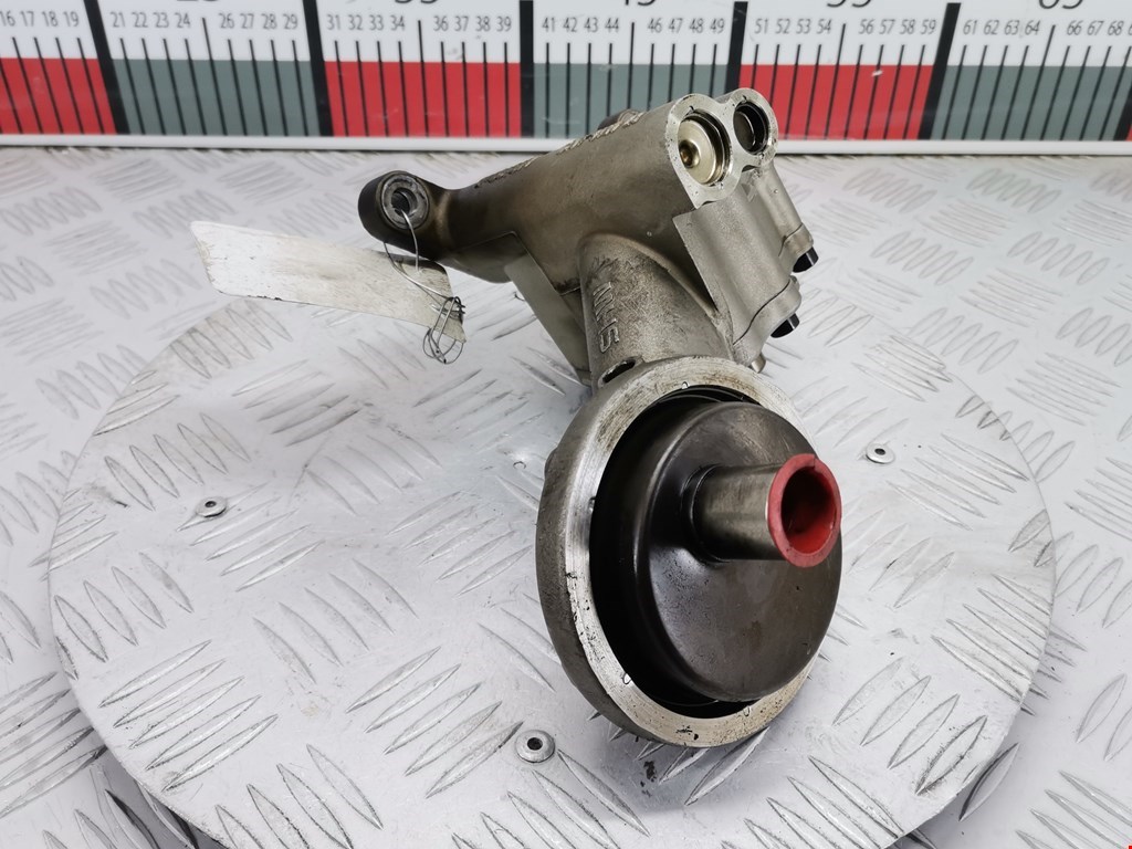 Насос масляный AUDI A6 C6 2004-2010