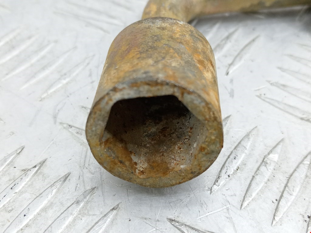 Ключ балонный VOLVO S40 I 1995-2004