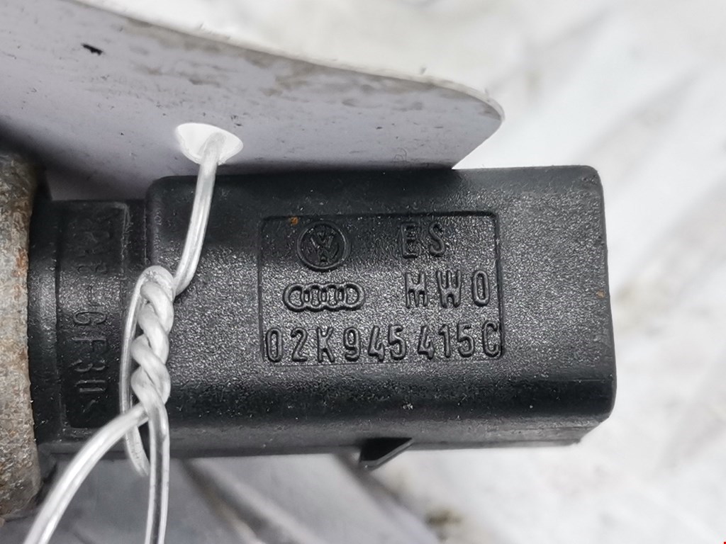 Датчик включения заднего хода VOLKSWAGEN Golf IV 1997-2003