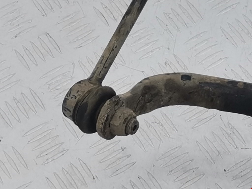 Стабилизатор передний (поперечной устойчивости подвески) KIA Cee'd II 2012-2018